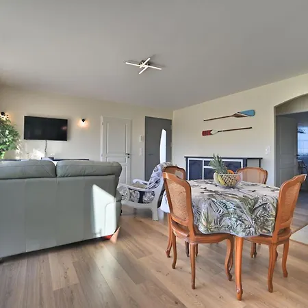 L'antioche By Interhome Holiday home Le Chateau-d'Oleron