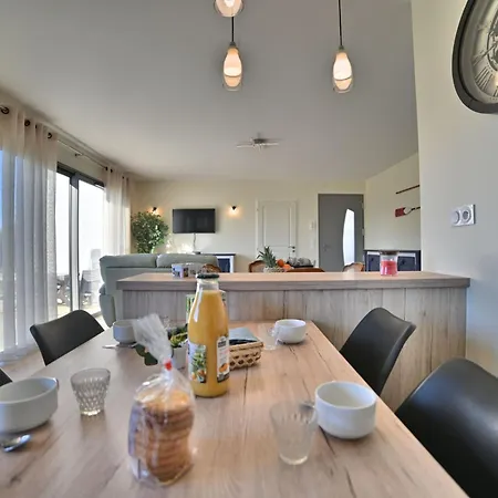 Holiday home L'antioche By Interhome Le Chateau-d'Oleron